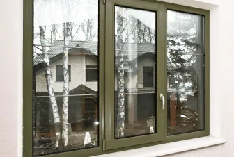 Colored laminated windows