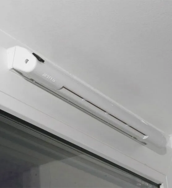 Supply air valve for windows